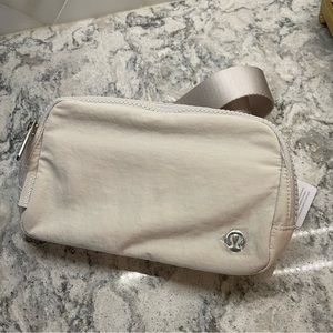 NWT White Opal Belt Everywhere Belt Bag